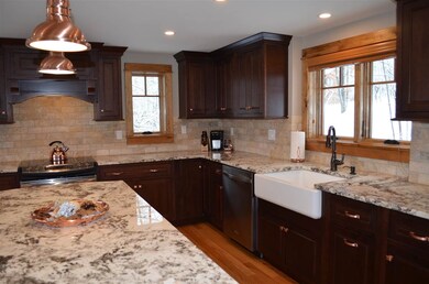 195 Upper Crossroad, Ludlow, VT 05149 - photo 5