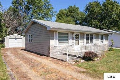 1621 N Ottawa St, Lincoln, IL 62656 - photo 2