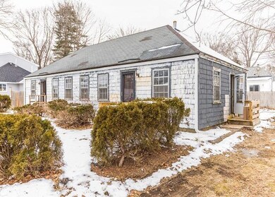 21-23 Goodrich St, Kittery, ME 03904 - photo 3