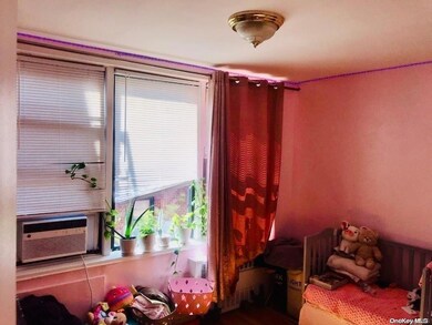 83-30 Vietor Ave unit 603, Elmhurst, NY 11373 - photo 4