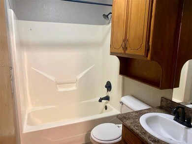 137 Elmwood Ave, Weatherford, OK 73096 - photo 7