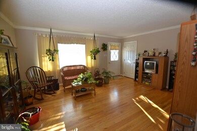 7006 Bristol Place, Sykesville, MD 21784 - photo 2