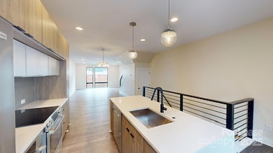 1211 S Minter Place, Charlotte, NC 28203 - photo 6