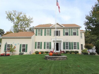 1 Walnut Ln E, Schenectady, NY 12309 - photo 2