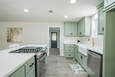 1602 S College Ave, Decatur, TX 76234 - photo 6