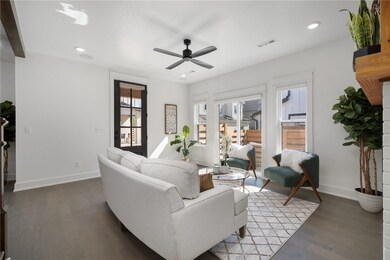 110 NW Oz Village Dr, Bentonville, AR 72712 - photo 5