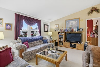 10702 63rd St E unit 36 B, Puyallup, WA 98372 - photo 4