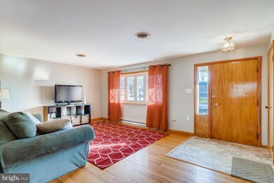 108 Gibbons Blvd, Cockeysville, MD 21030 - photo 5