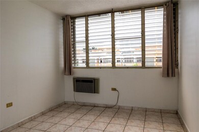 12 Ave Albolote unit PH 4B6, Guaynabo, PR 00969 - photo 6