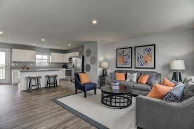 706 Royal Rose Dr, Murfreesboro, TN 37130 - photo 2