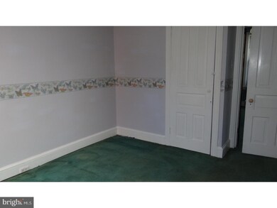 1323 Locust St, Reading, PA 19604 - photo 7