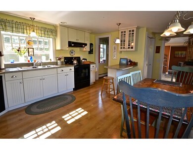 70 Acushnet Rd, Mattapoisett, MA 02739 - photo 7