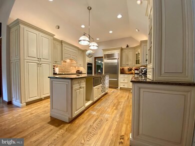881 Cox Rd, Moorestown, NJ 08057 - photo 2