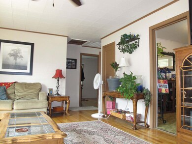 4207 Clinton Ave, Klamath Falls, OR 97603 - photo 5