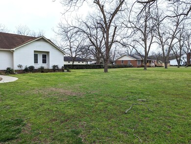 Dalton front right