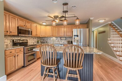 70 Bridle Cross Rd unit 70, Fitchburg, MA 01420 - photo 2