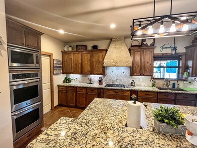 810 County Road 765, Nacogdoches, TX 75964 - photo 5