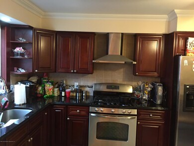12 Sunnyside Terrace, Staten Island, NY 10301 - photo 6