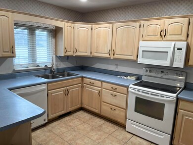 902 Fairway Ct, Nixa, MO 65714 - photo 7