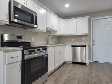 514 W King St, Garrett, IN 46738 - photo 6