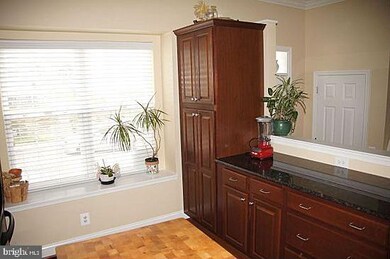 423 E Hector St, Conshohocken, PA 19428 - photo 2