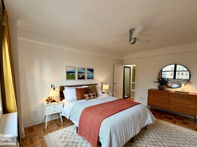 305 E 72nd St unit PHC, New York, NY 10021 - photo 7