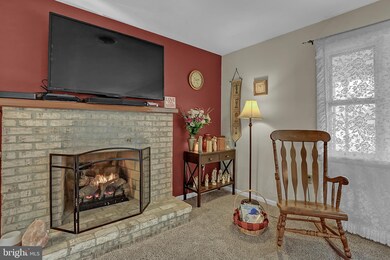 27 Kennedy Dr, Chambersburg, PA 17201 - photo 6