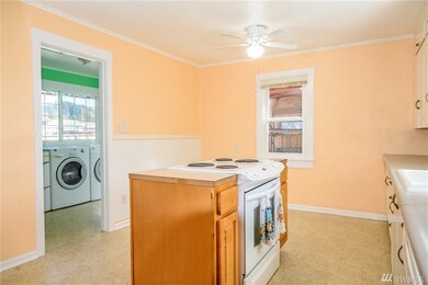 325 SW 9th St, Chehalis, WA 98532 - photo 6