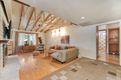 1156 W Juanita Cir, Mesa, AZ 85210 - photo 5