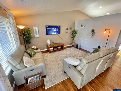 135 Wander Way SE, Salem, OR 97301 - photo 5