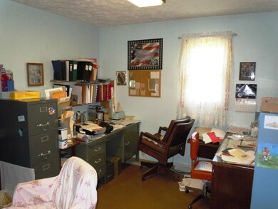 Bedroom 4 / Office