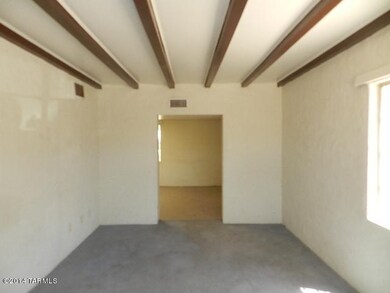 Living Rm2