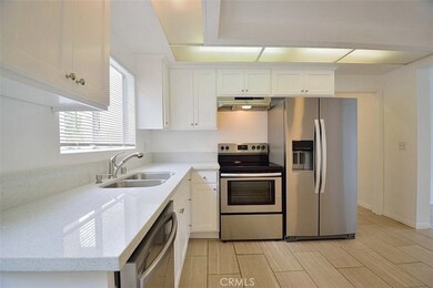 2122 Vanderbilt Ln unit B, Redondo Beach, CA 90278 - photo 5