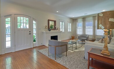 1629 Harold St, Houston, TX 77006 - photo 3