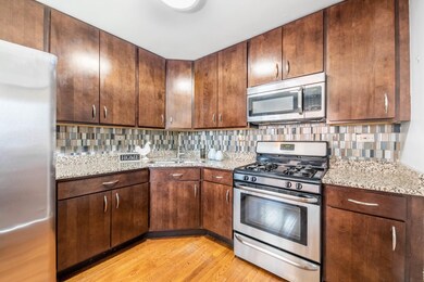 5905 W Elm Ave, Berkeley, IL 60163 - photo 7