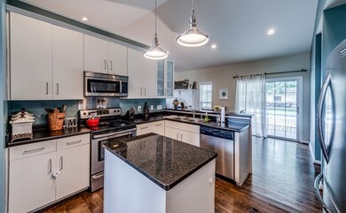 2948 Old Walton Cir, Cookeville, TN 38506 - photo 7