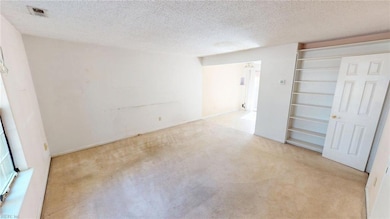 919 Captains Ct, Chesapeake, VA 23320 - photo 2