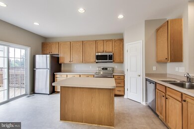 2609 Lotuswood Ct, Odenton, MD 21113 - photo 5