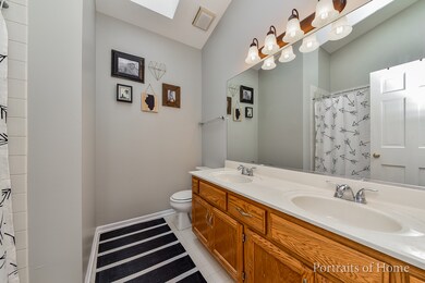 3631 Eliot Ln, Naperville, IL 60564 - photo 2