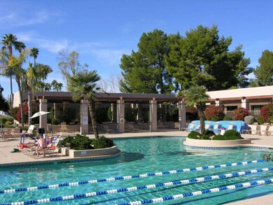The Lakes Pool