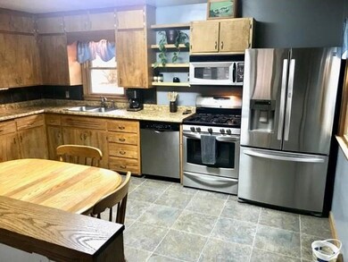 1720 1st Ave E, Menomonie, WI 54751 - photo 4