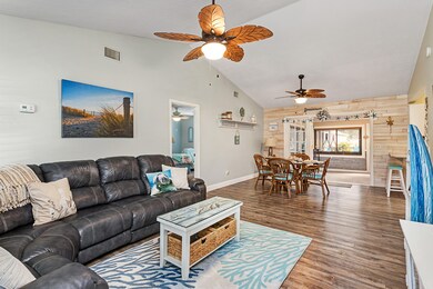 07_723 Daniels Ave SW