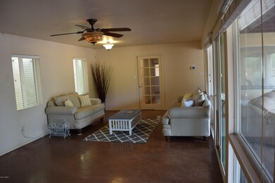 2423 E Kleindale Rd, Tucson, AZ 85719 - photo 2