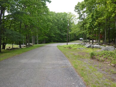 892 / 893 Pico Ln, Blooming Grove Township, PA 18464 - photo 3