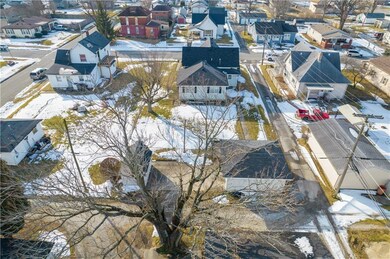 1520 N E St, Elwood, IN 46036 - photo 4