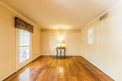 110Riverview-32