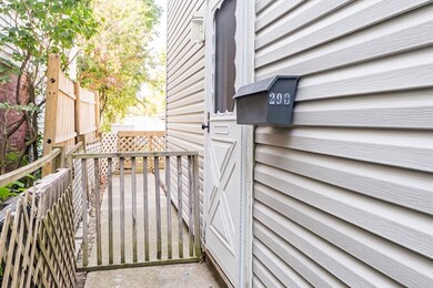 298 Revere St unit B, Winthrop, MA 02152 - photo 4