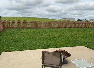 109 Hope Dr, Frankfort, KY 40601 - photo 3