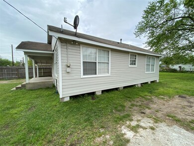 3931 Dorchester St, Houston, TX 77016 - photo 3