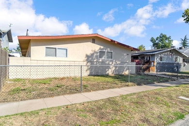1409 E Cambridge Ave, Fresno, CA 93704 - photo 3